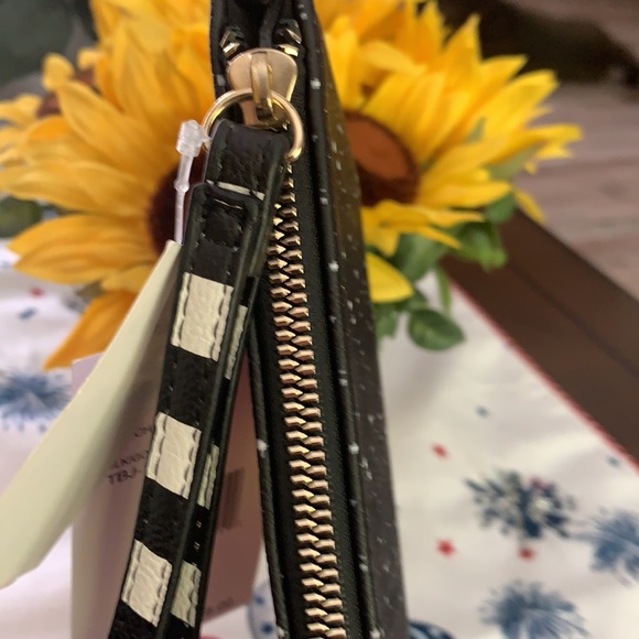 New Betsey Johnson Zippered YOU WILL MAKE IT Wristlet Pouch - Picture 13 of 13